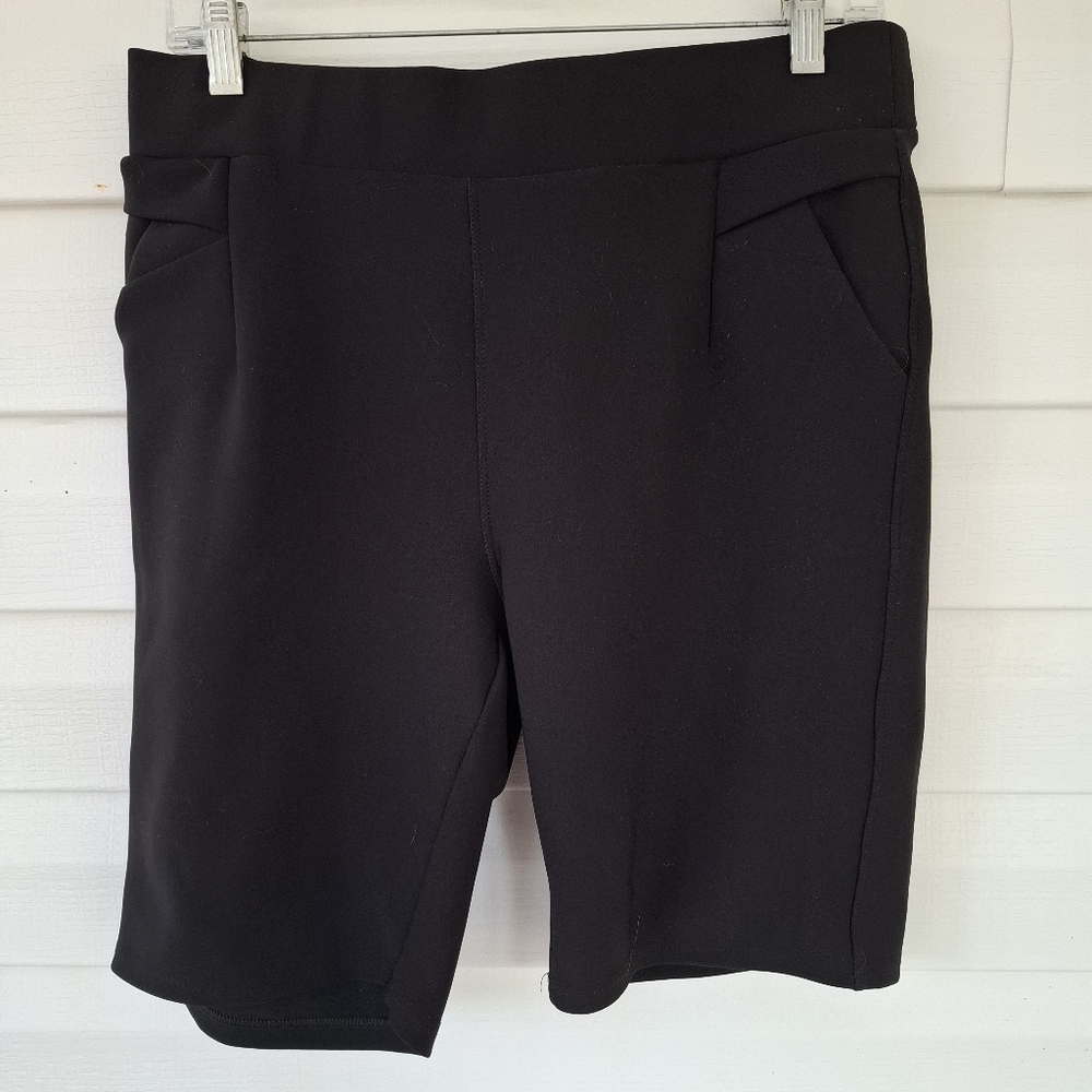 Maze Collection Black Pull On Bermuda Shorts Spandex 1X